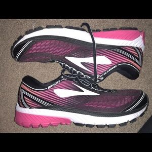 Brooks Ghost 10 NWOTH NWT